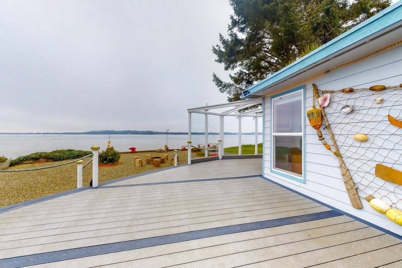 Gray Goose Beach Cottage Coos Bay Exterior photo